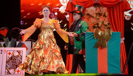 Иллюзионный спектакль «Алиса в стране чудес»