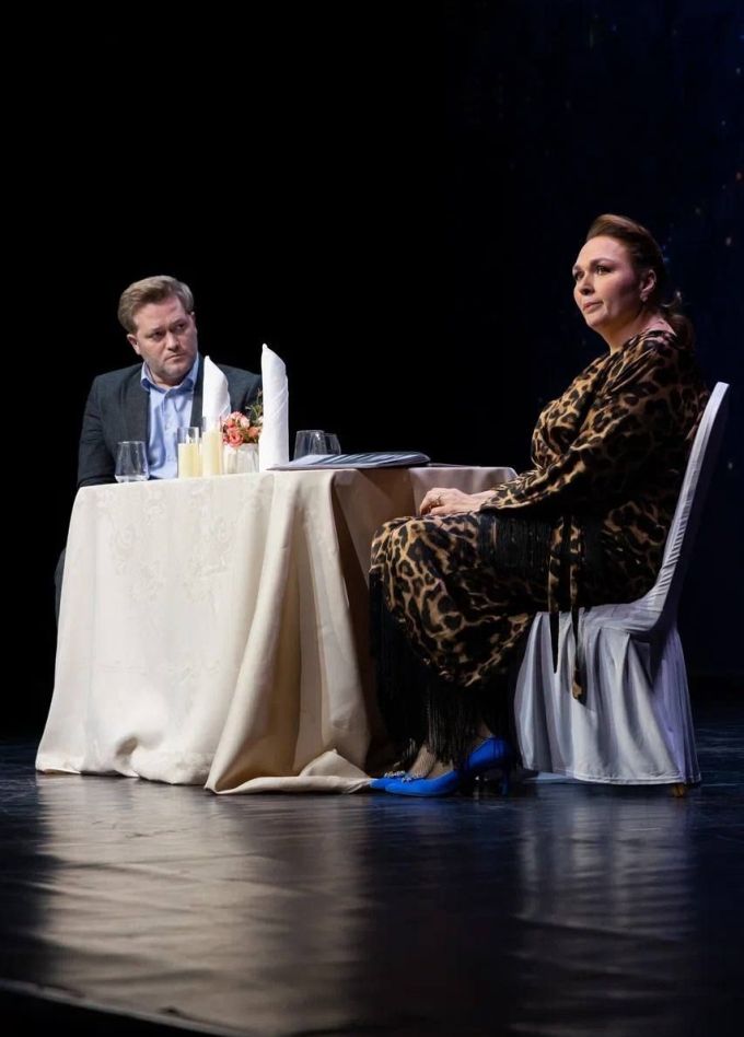 Спектакль «Свидание вслепую»