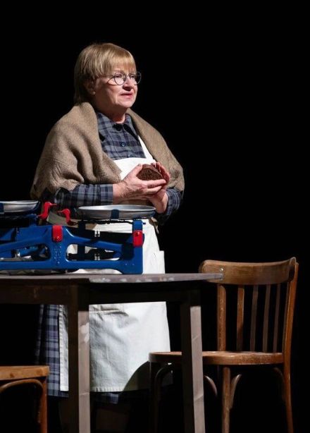 Спектакль «Горькая память войны»