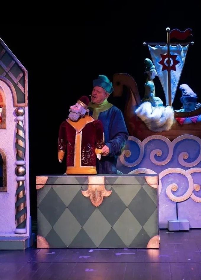 Кукольный спектакль «Аленький цветочек»